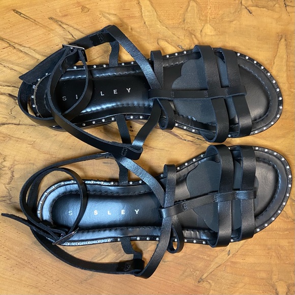 Sisley Flat Black Leather Sandals with Stud Detail - Picture 3 of 8
